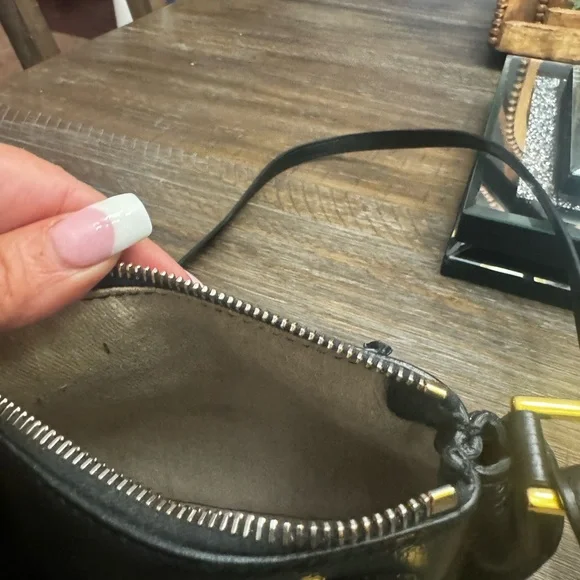 Chloe Marcie bag- black. Perfect Crossbody.! - Picture 7 of 7